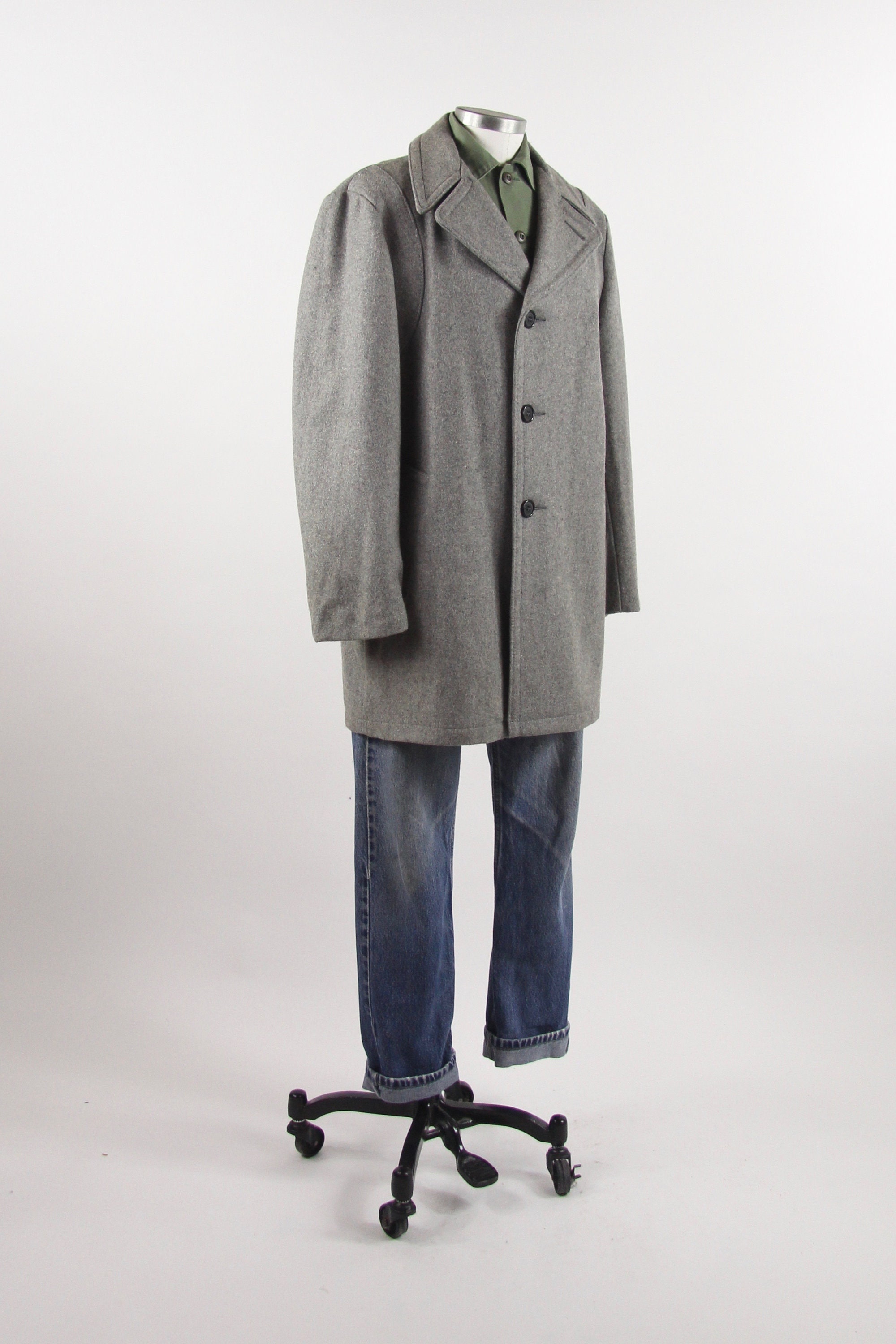 Men's Gray Coat Vintage Wool Peacoat Warm Winter Jacket Size Large 42