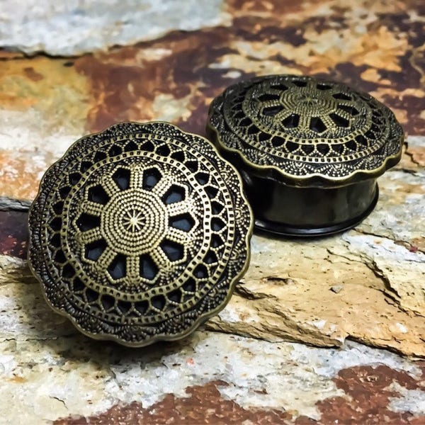 Antique Gold Hippie Plugs, gauges   1 1/8 (28mm), 1 1/4 (32mm)