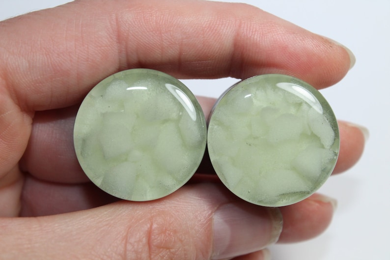 716 78 Glow in the Dark Fish Rock Plugs 916 gauges 00g 1 inch 58 12 34