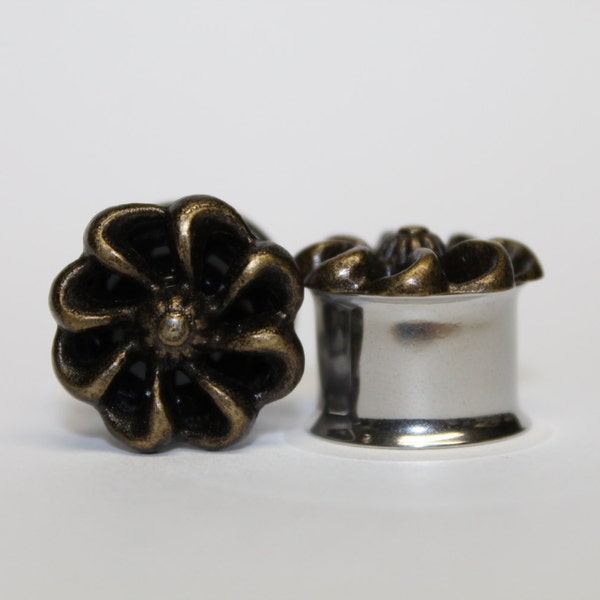 Clearance: Fancy Golden Swirl Plugs, gauges 9/16, 5/8