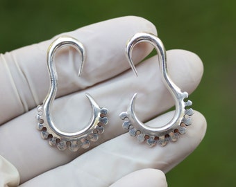 SALES !3mm/8ga  Small brass hanging styles, ear gauges . price per pair