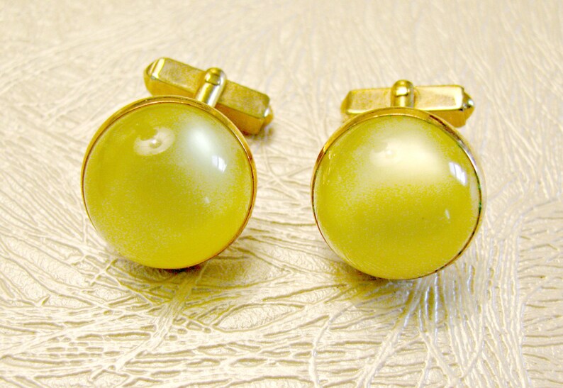 Yellow Moonglow Round Domes Groom Gold Tone Cufflinks Formal Wedding Black Tie Signed Swank Swank Cuff Links