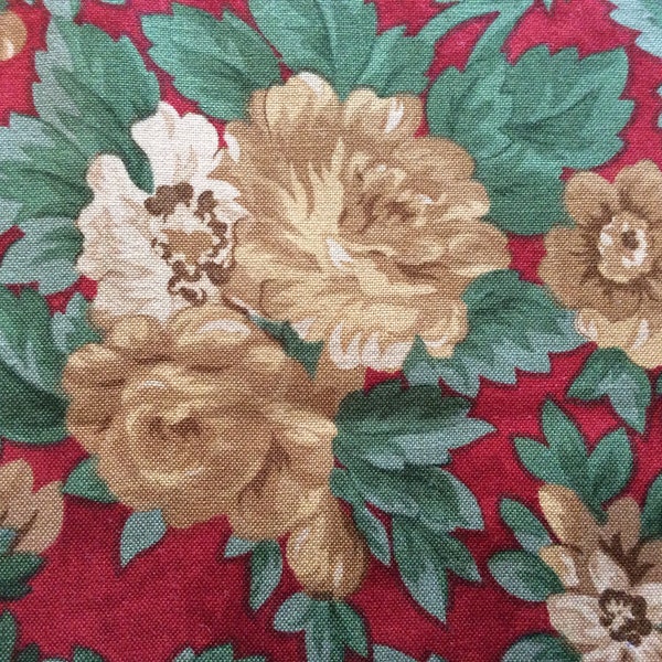 Folk Art Christmas by Robyn Pandolph for Moda/Quilting Sewing Fabric/Creamy Beige Flowers/Green Leaves/Red Background//HALF Yard Pricing