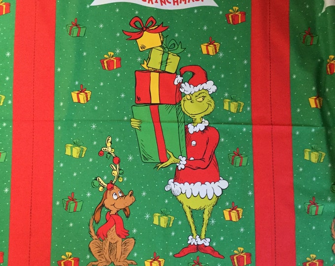 Merry Grinchmas With Max Panel by Robert Kaufman Fabrics/quilting