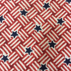 Windrad Flaggen von Fabric Traditions / Patchwork Stoff/Patriotisch / Sterne und Streifen / Rot, Weiß und Blau / 65 cm Stück Stoff
