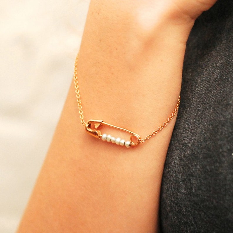 14K Gold Friendship Pin Bracelet Safety Pin Bracelet Gold Etsy