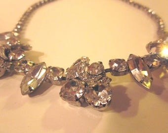 White "Diamonds and Emeralds" Choker Classic Mid-Century Necklace