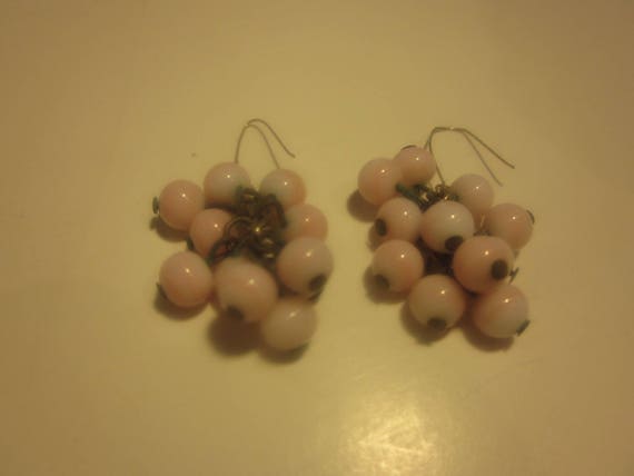 Vintage Grape Cluster Earrings Imitation Pink Pea… - image 3