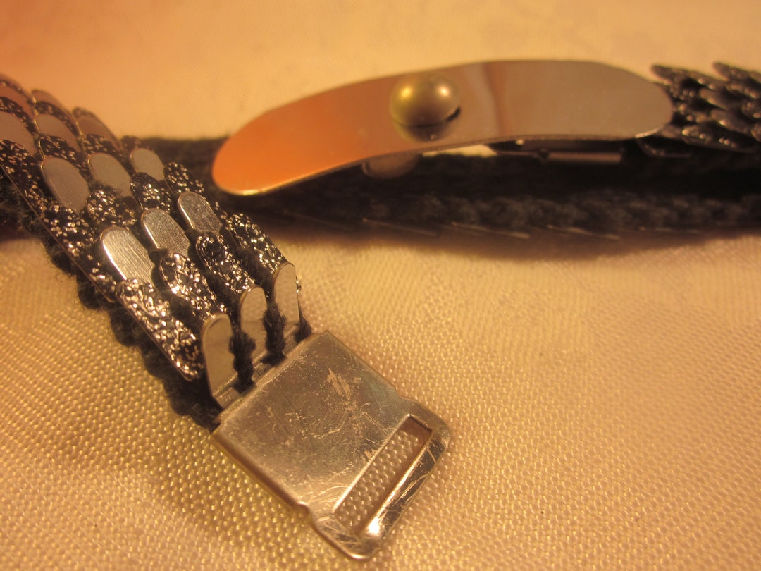 Vtg Metallic Gold Silver Platinum Braided Leather‎ Belt Sz XL Western Glam Disco s-l400.jpg main image 3
