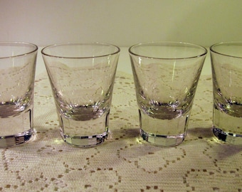4 Beveled Shot Glasses Perfectly Matched Set of High End Vintage Barware
