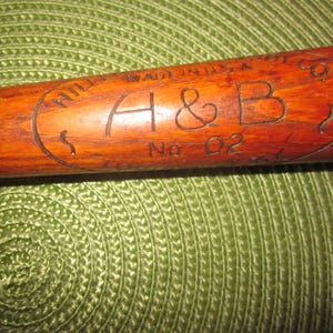 Vtg Louisville Slugger H&B Crackerjack Boys Bat