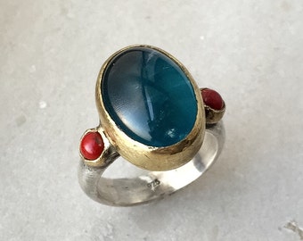 The Frida ring Limited edition - Sparkling apatite and coral multistone sterling silver ring