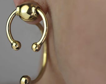 Neptune earrings made in Bronze