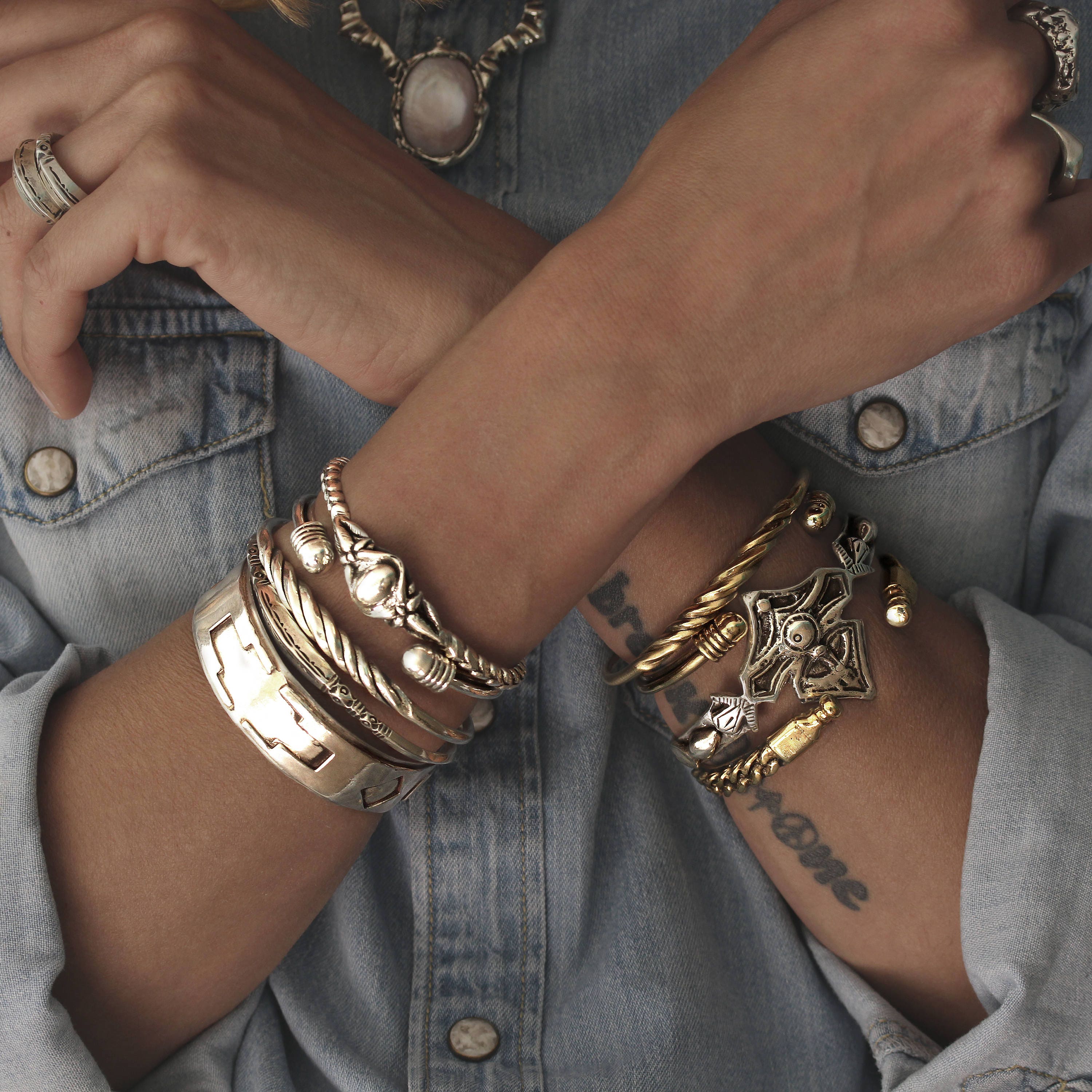 Resweky Oberarm Armband Gold - Bohemian Style Armreif Für Frauen