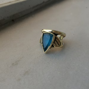 Arrow Ring Faceted Blue Apatite Ring set on solid yellow bronze image 5