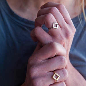 Geometric Dainty Gold Hamsa Hand Ring - Delicate Adjustable Bronze