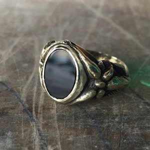 Blossom Black Onyx Stone Ring - Made in solid bronze ring, sterling silver or gold-plated silver-unisex- Made To Order