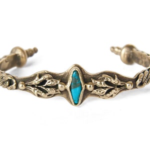 Turquoise stone Gold cuff retro antique Vintage style made in solid bronze made to order image 2