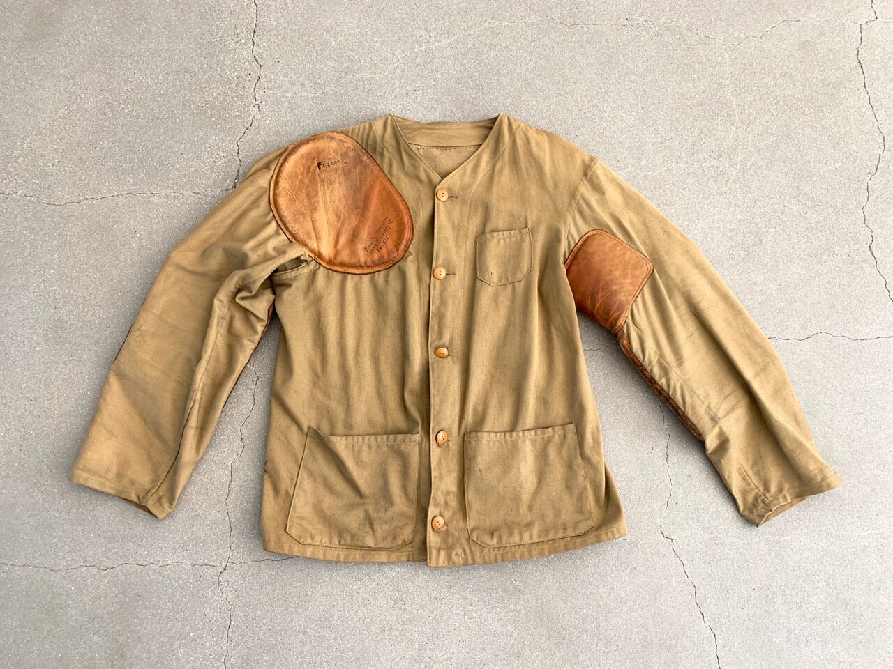 Discover 72+ shooting jacket and trousers india best in.cdgdbentre