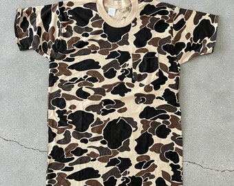 Vintage 1980s 80s camo camouflage tshirt military fashion tee / medium / 50/50 new old stock Deadstock duck hunter pattern