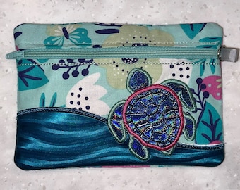 Sea Turtle Zipper Pouch | Ocean Beach Lined Bag ITH Pattern for Machine Embroidery | 5x7 | 6x8 | Hoop Coastal Clutch