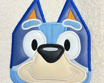 Blue Heeler Pup Hooded Towel Applique Design (Digital Download)