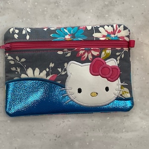 3 sizes, Kitten with Bow 5x7, 6x9, 8x10 ITH Machine Embroidery Design: Zipper Pouch, Fully Lined, Kitty