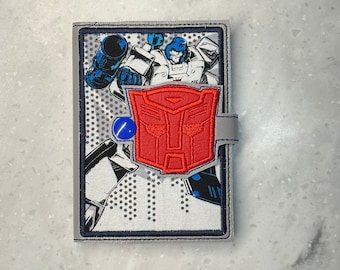 Alien Transforming Robot Face | Mini Composition Book Snap Cover for Machine Embroidery (Digital Pattern)