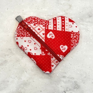 3 Sizes, Heart, Valentines, Love, Zipper Pouch 5in, 6in, and 8inch Zipper Pouch, In the Hoop Embroidery file, Fully Lined