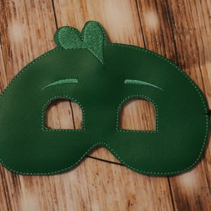 Masked Gekko PJ Hero -  ITH Embroidery File