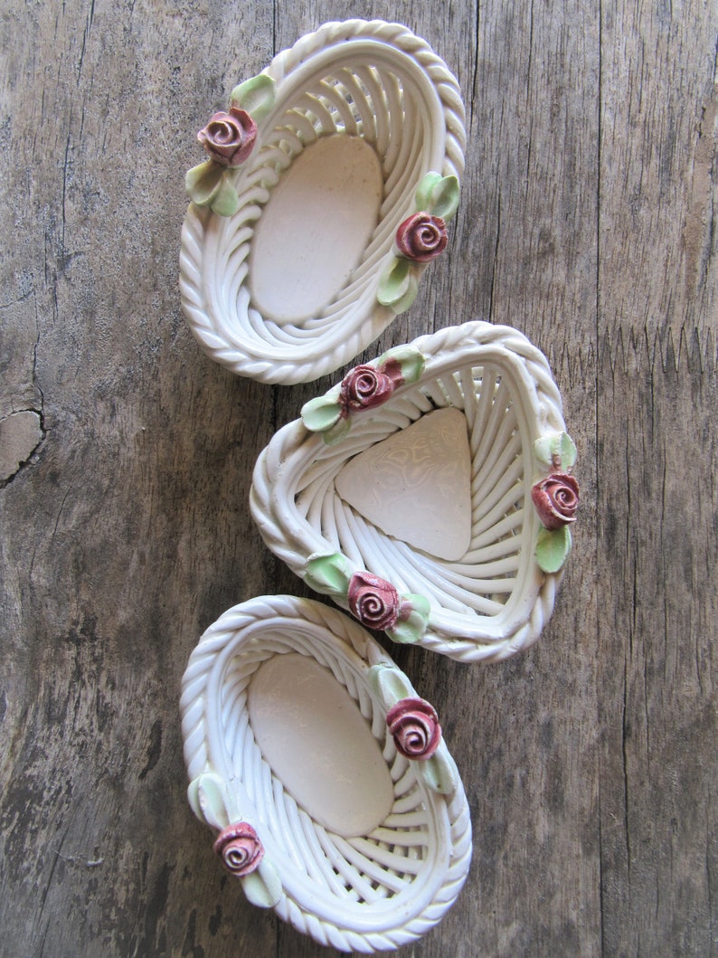 3 Vintage Capodimonte Woven Porcelain Basket Ring Dishes Italian Faience Bowls Majolica Spaghetti ware Reticulated Shabby Chic Kitsch Decor