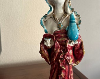 Chinese/Japanese porcelain statue figurine Guanyin Kannon very old