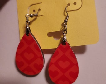 Earrings with hearts