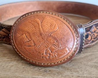 Ceinture vintage Chambers en cuir marron repoussé avec boucle en cuir, accessoires aigle, ceinture unisexe de style occidental 32/80 WS741 fabriquée aux États-Unis