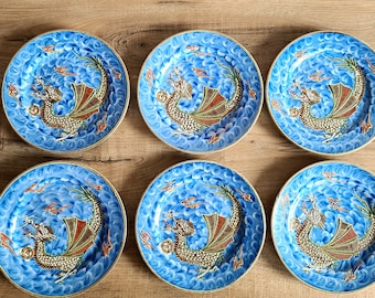 Set of 6 Dragonware Kutani blue porcelain Japanese plates/dishes  with moriage dragon design. Asian vintage plates 1940s.