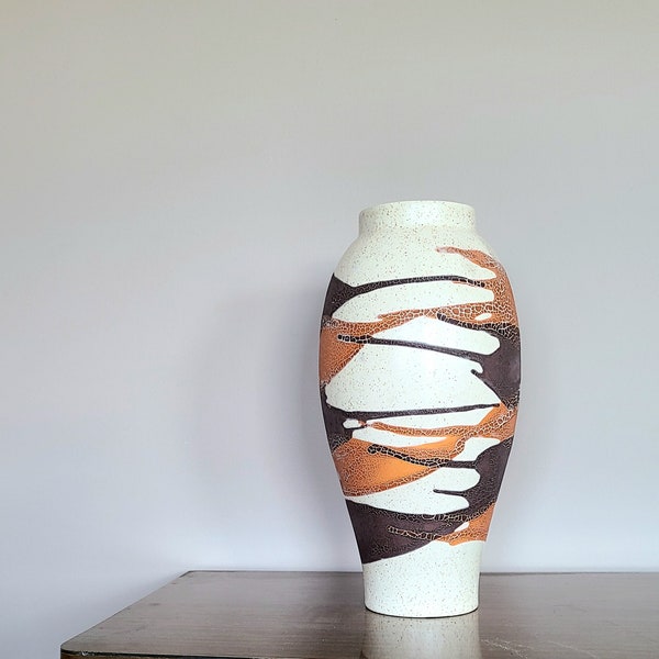 Large 11'' tall MCM Royal Haeger earth wrap vase. Mid Century pottery home decor.