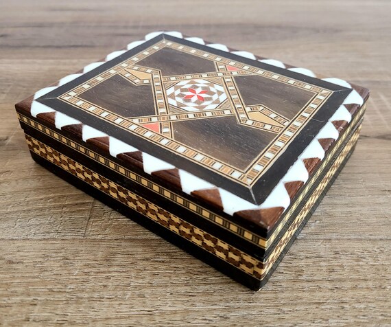 Arvi Granada Made of Spain vintage inlaid lacquer… - image 2