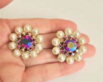 Vintage Aurora Borealis Round Oversized Faux Pearls Clip On Earrings from 1990s Costume Jewelry. Bridal Jewelry.