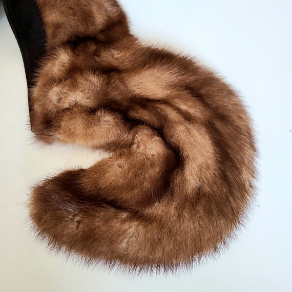 Vintage golden brown real fur mink collar. - image 4