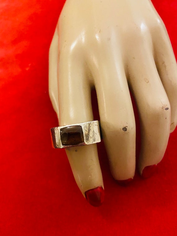 Signed silver garnet gemstone ring - image 1