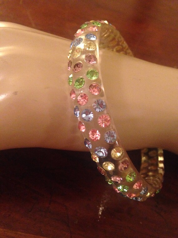 60's Pastel Rhinestones Lucite Bracelet