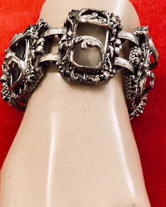 Baroque silver link bracelet - image 2