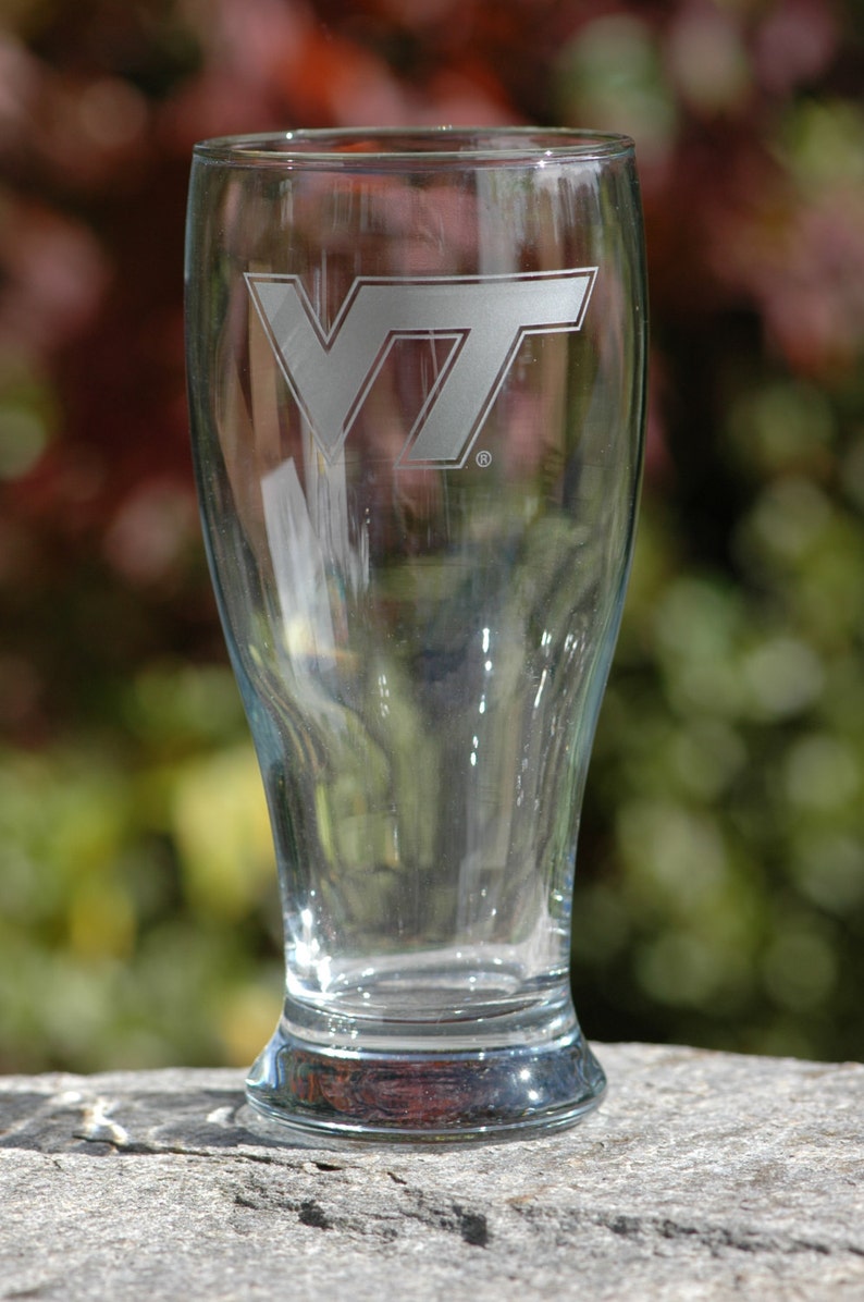 VT 19oz Pilsner image 2