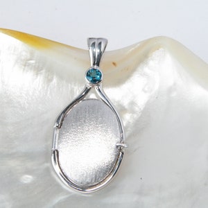 Bigger size 41 mm-20 mm Handcrafted 925 Sterling Silver 4 mm London Blue Topaz Locket H2O Just Add Water SatinFinish