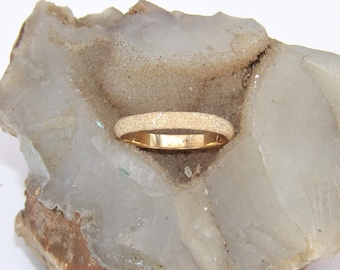 Hand Made Solid 2.5 mm 1/10 inches Wide 14K Yellow Gold Wedding Ring Stardust Finish-Custom Size