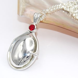 New Hand Made in USA H2O Just Add Water Handcrafted SOLID 925 Sterling Silver and Lab Created Red Ruby Stone Mermaids Necklace