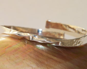 Bransoletka Mobius Bangle wykonana ręcznie, srebro próby 925, ręcznie robiona, otwarta, regulowana