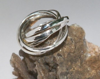Anillo de cinco bandas entrelazadas de plata esterlina 925 martillada, hecho a mano en EE. UU. - Tamaño personalizado