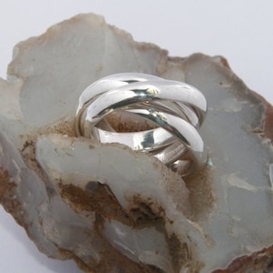 Handcrafted in USA Sterling Silver Interlocking Triple Band Rolling Ring  Wedding-Custom Size