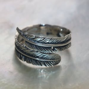 Wonderful Art Handcrafted Oxidized .925 Sterling Silver With Feather Adjustable Ring